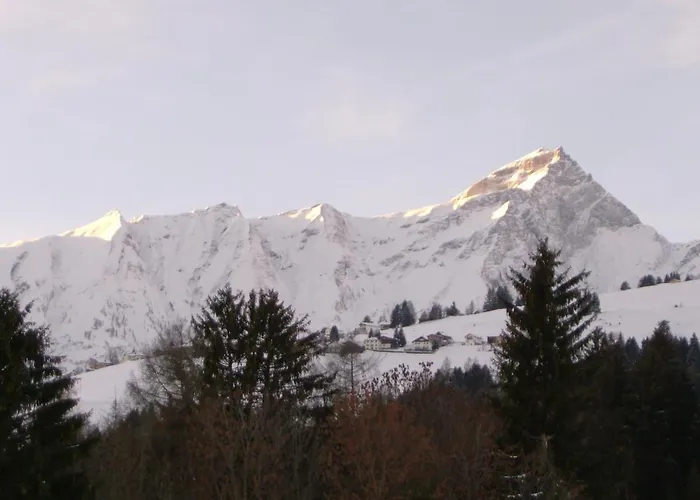 Haus Beverin Hébergement de vacances Cazis